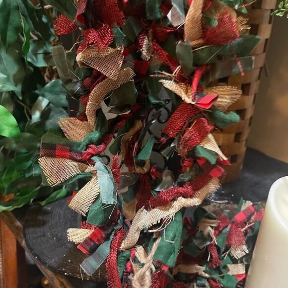 Garland for Decor or Presents! - Picture 5 of 15